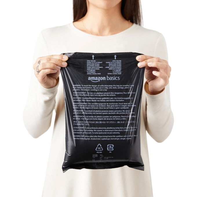 Basics Dog Poop Bags with Dispenser, 300 Count - Image 5